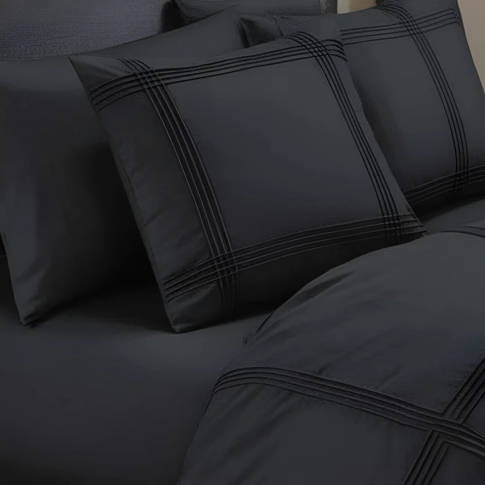Box Pleated Duvet Set - Dark Grey