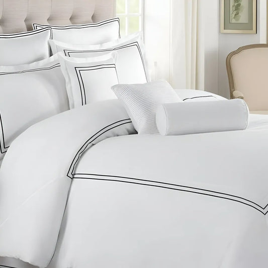 White Duvet Set With Black Double Baratta Stitch