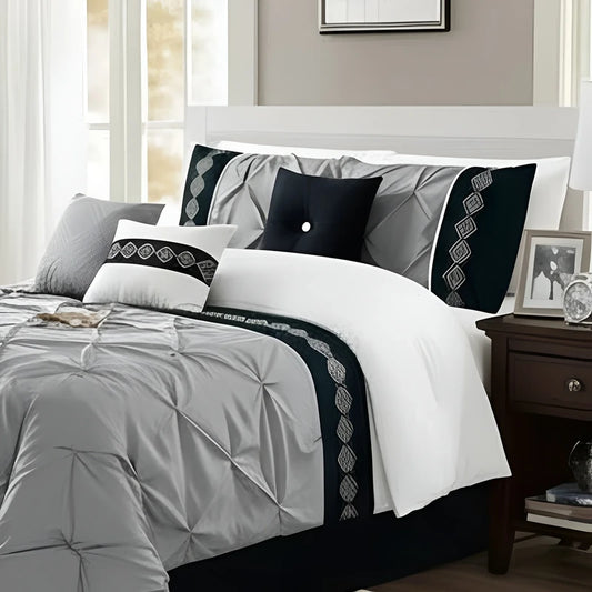 Embroidered Pintuck Duvet Set - Light Grey