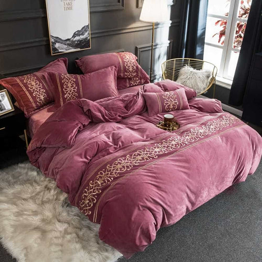 Velvet Embroidered Duvet Set - Pink