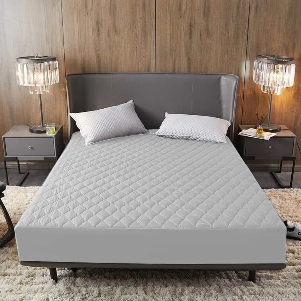 QUILTED WATERPROOF MATTRESS PROTECTOR - White