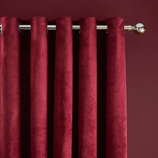 2 Pieces Plain Dyed Velvet Eyelet Curtains - Maroon