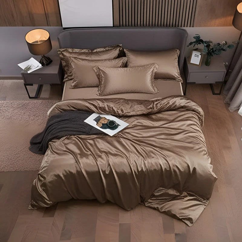 Luxurious Silk Duvet Set - Brown