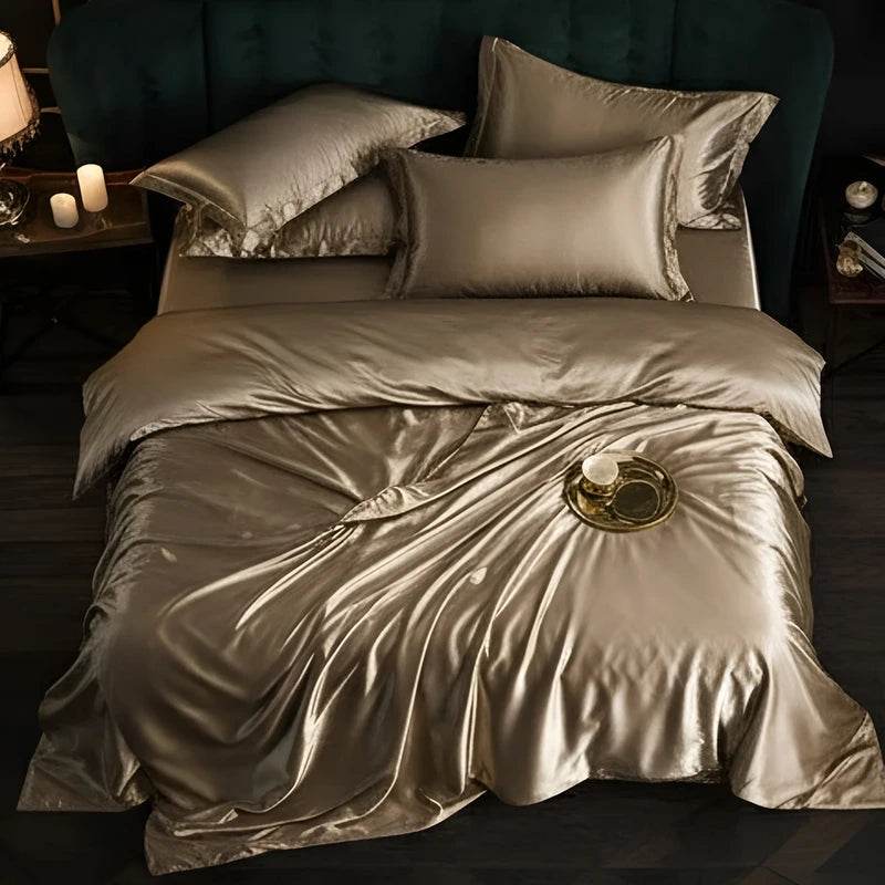 Luxurious Silk Duvet Set - Golden