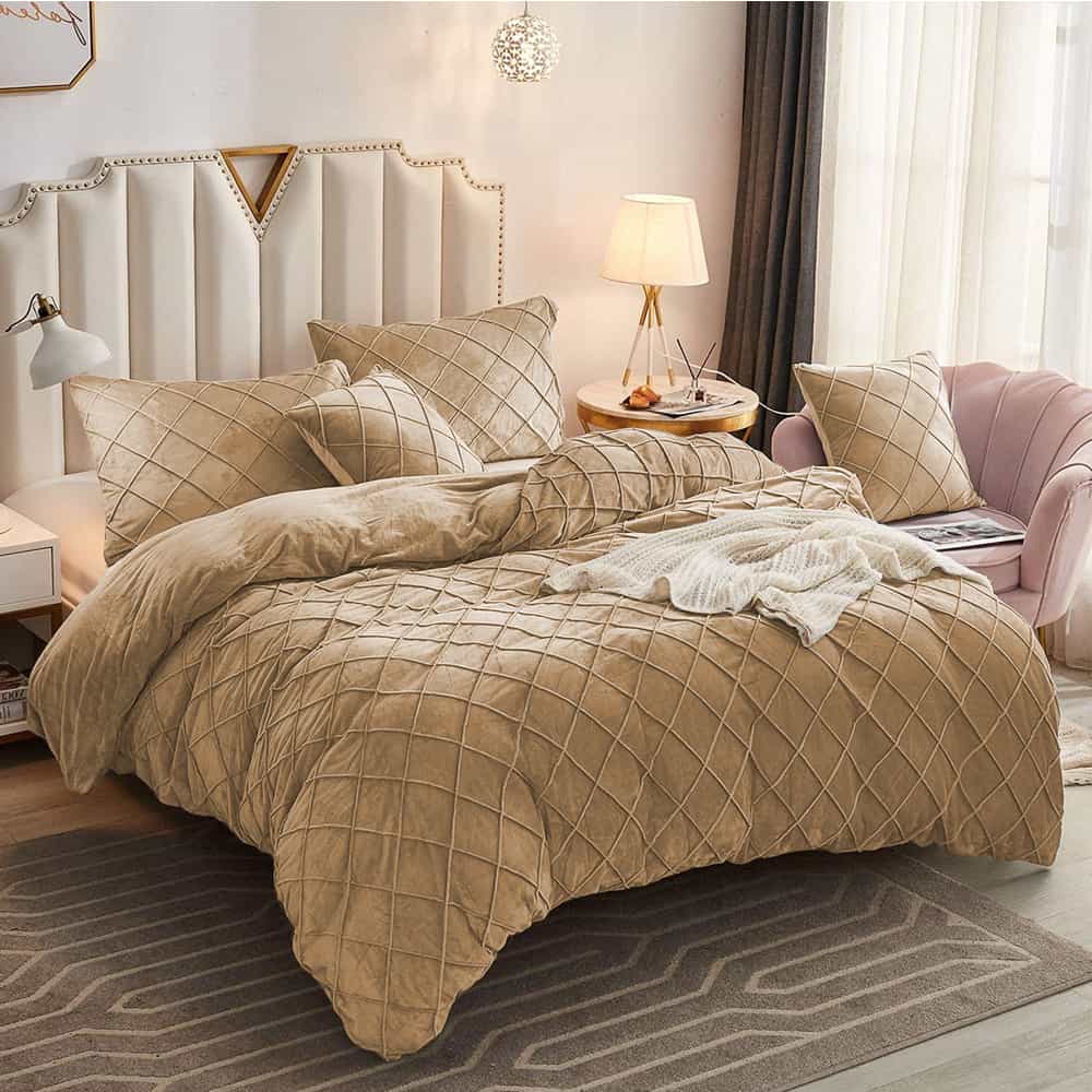 Velvet Cross Pleated Duvet Set - Beige
