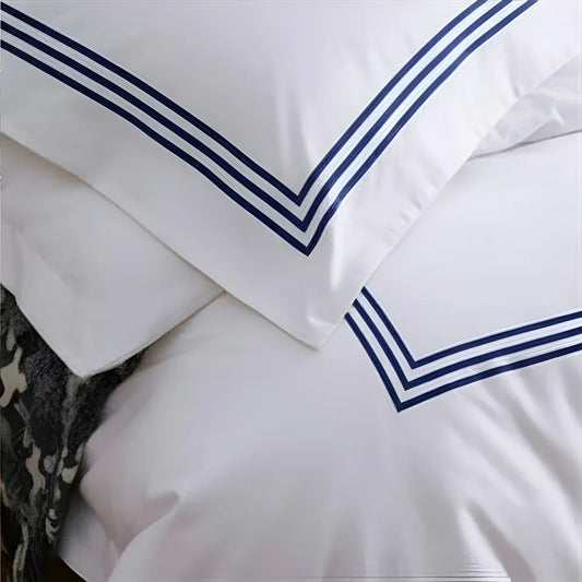 White Duvet Set With Blue Triple Baratta Stitch