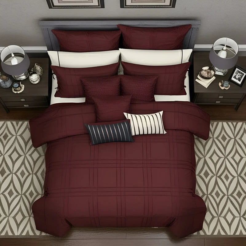 Embellish Pleated Duvet Set - Maroon