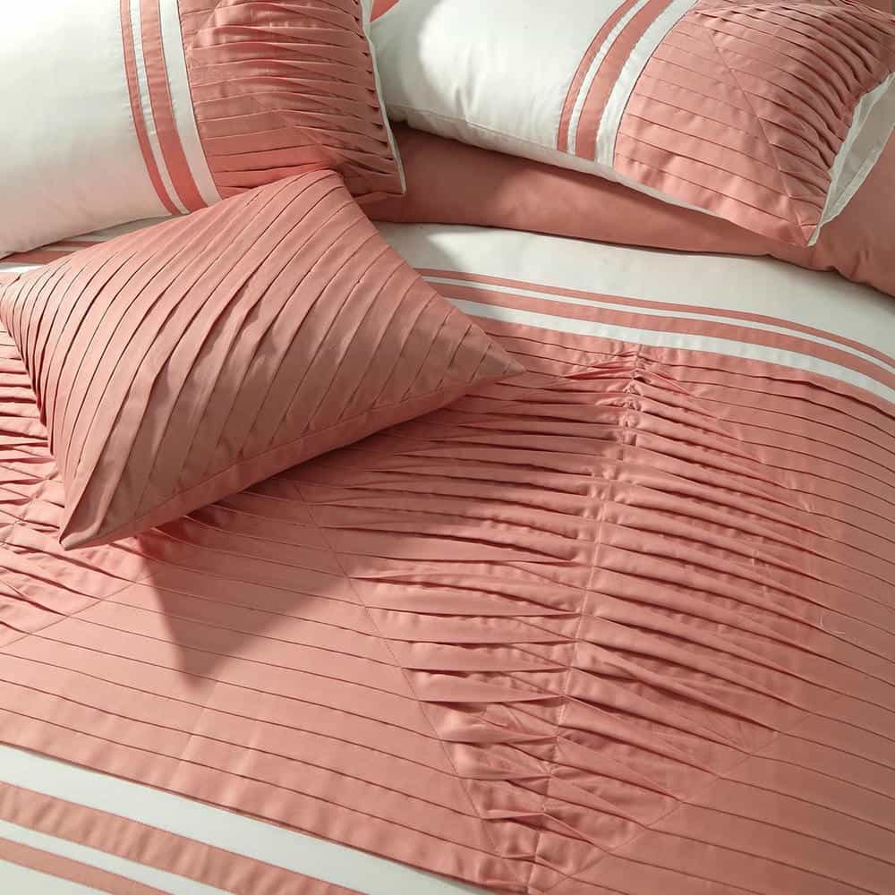 Embellish Pleated Duvet Set - Peach & White