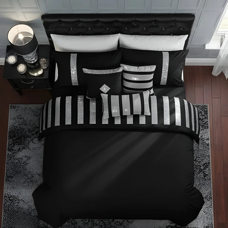 Sequence Lace Duvet Cover Set – Black