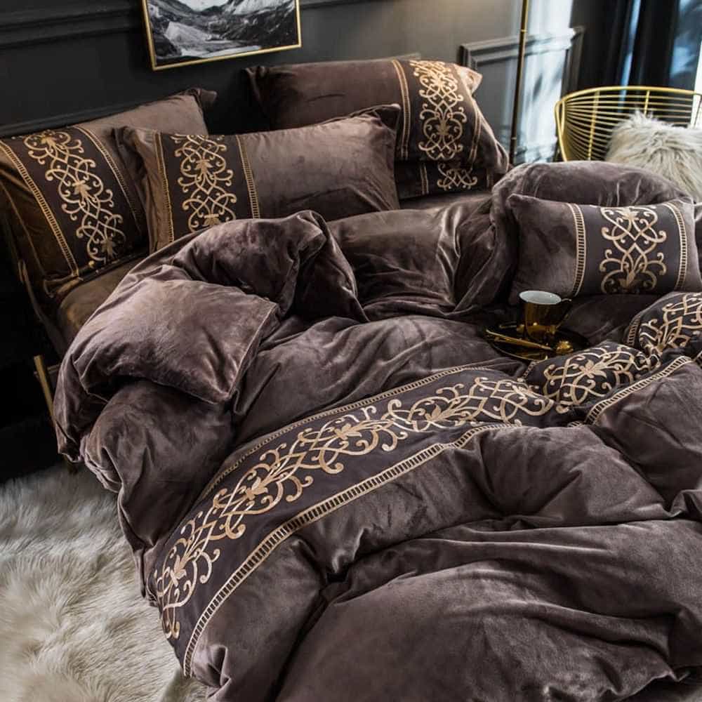 Velvet Embroidered Duvet Set - Brown