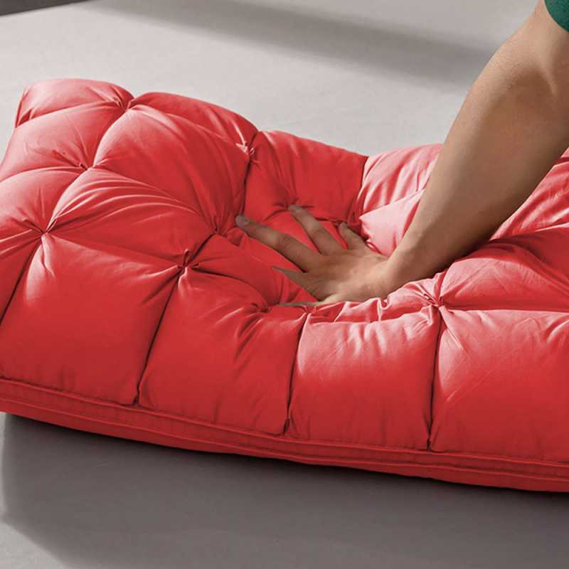 Pack Of 2 Pintuck Pillow - Red