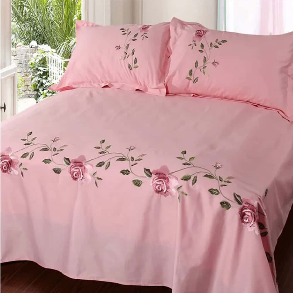 Luxury Embroidered Duvet Set _ Pink