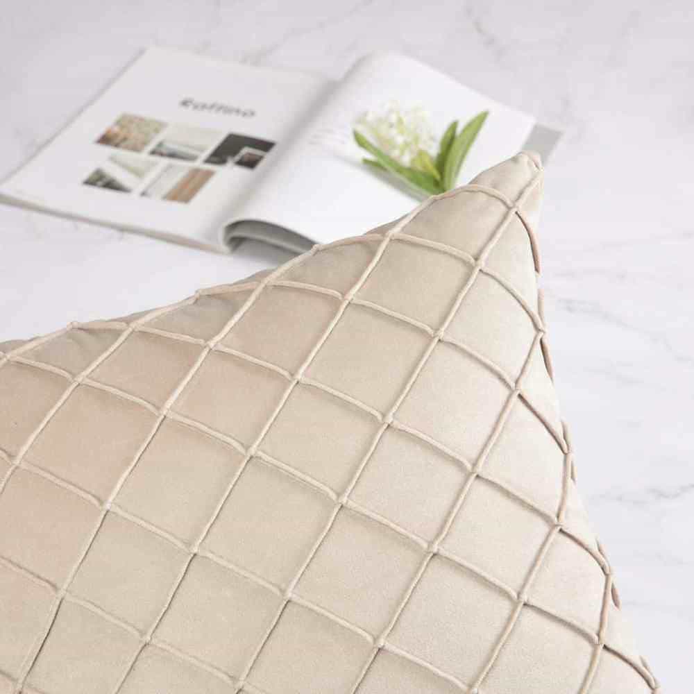 Pack of 2 Velvet Decorative Pleated Square Cushion - Cream