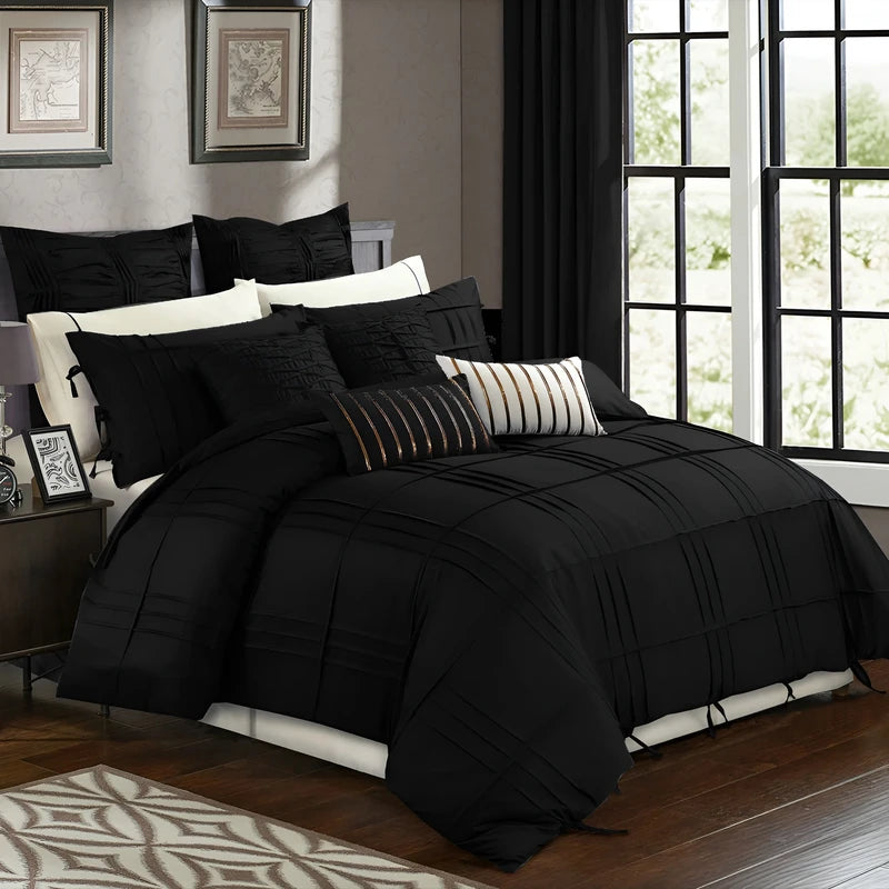 Embellish Pleated Duvet Set - Black