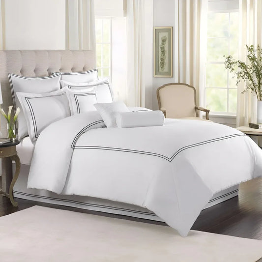 White Duvet Set With Black Double Baratta Stitch