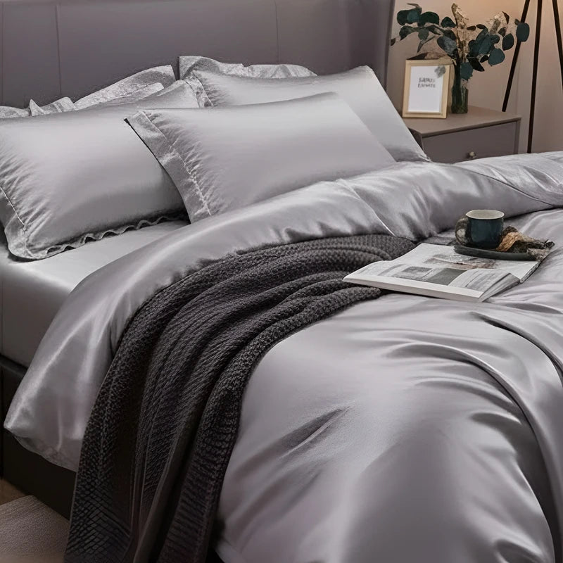 Luxurious Silk Duvet Set - Grey