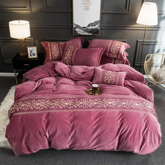 Velvet Embroidered Duvet Set - Pink