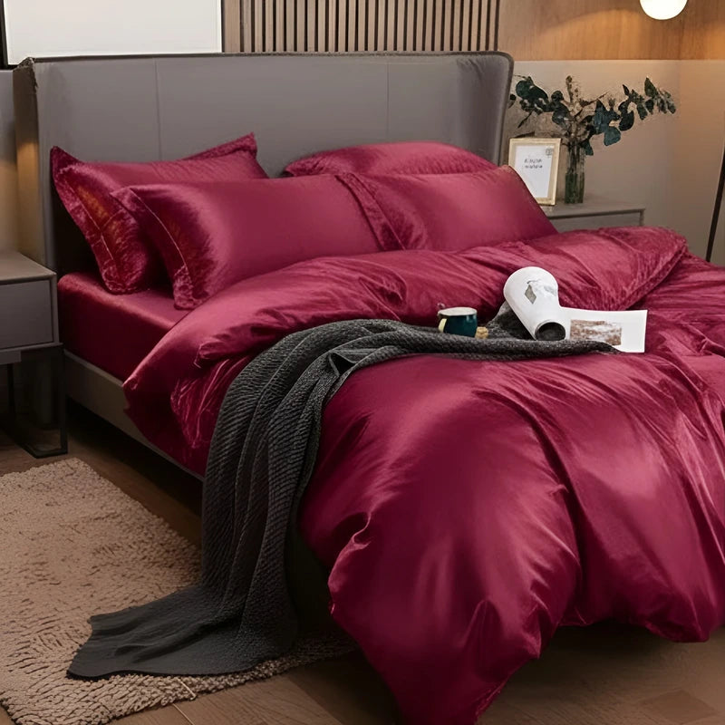Luxurious Silk Duvet Set - Maroon