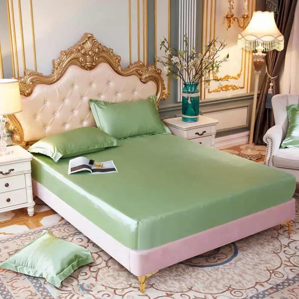 Silk Fitted Sheet with Pillow covers - Mint Green