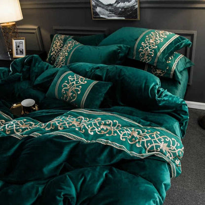 Velvet Embroidered Duvet Set - Green