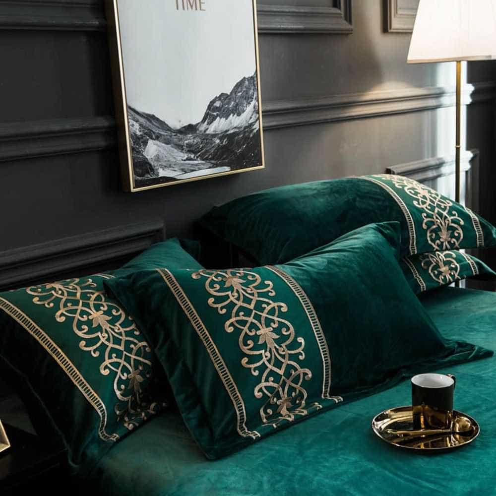 Velvet Embroidered Duvet Set - Green