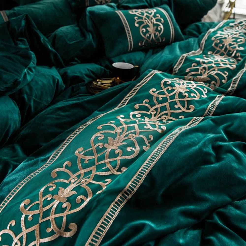 Velvet Embroidered Duvet Set - Green