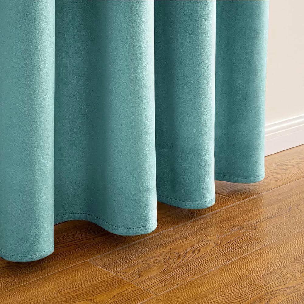 2 Pieces Plain Dyed Velvet Eyelet Curtains - Sea Green