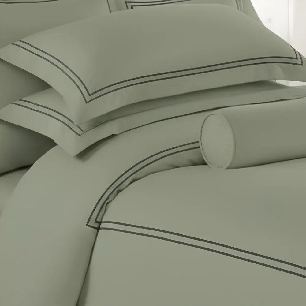 Olive Green Duvet Set With Black Double Baratta Stitch