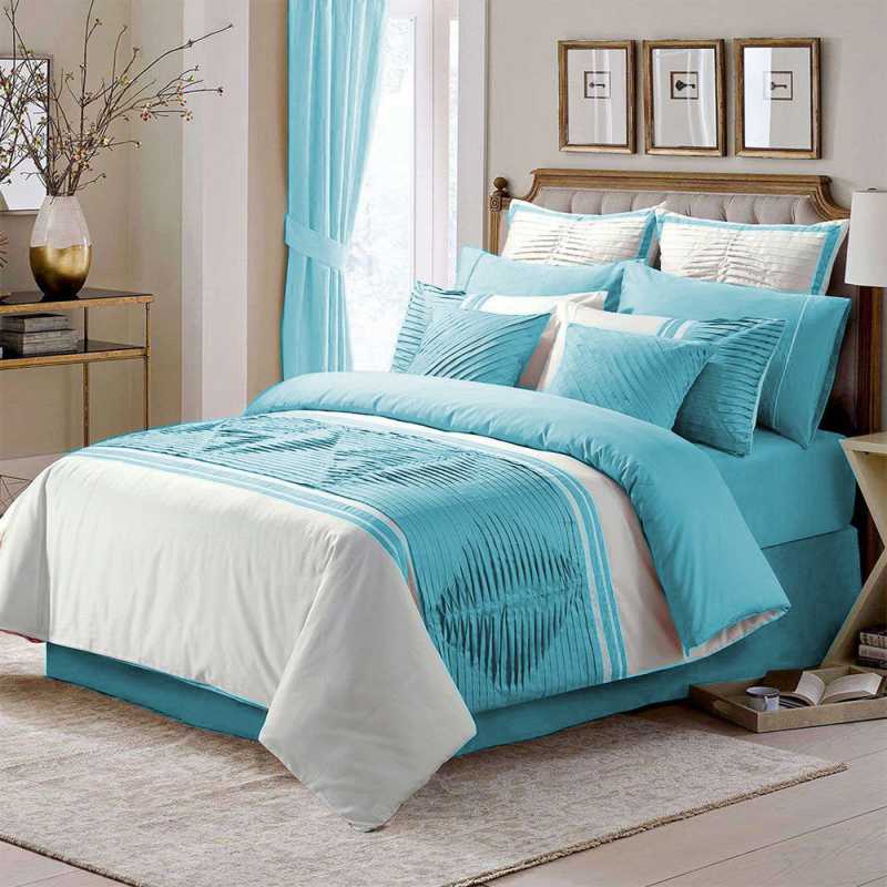 Embellish Pleated Duvet Set - Ferozi & White