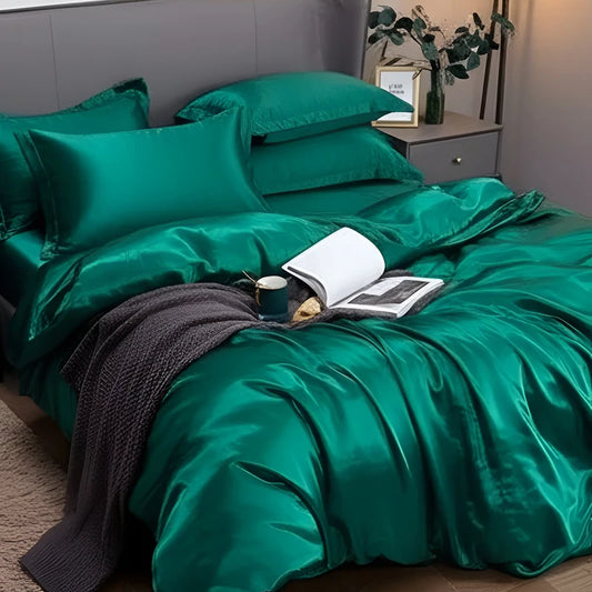 Luxurious Silk Duvet Set - Green