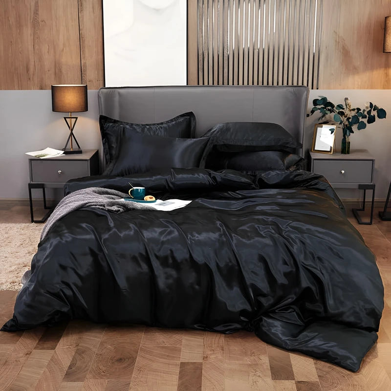 Luxurious Silk Duvet Set - Black
