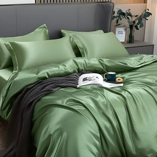 Luxurious Silk Duvet Set - Pixie Green
