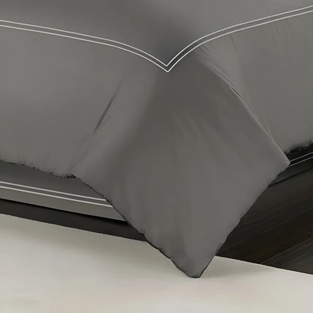 Grey Duvet Set With White Double Baratta Stitch