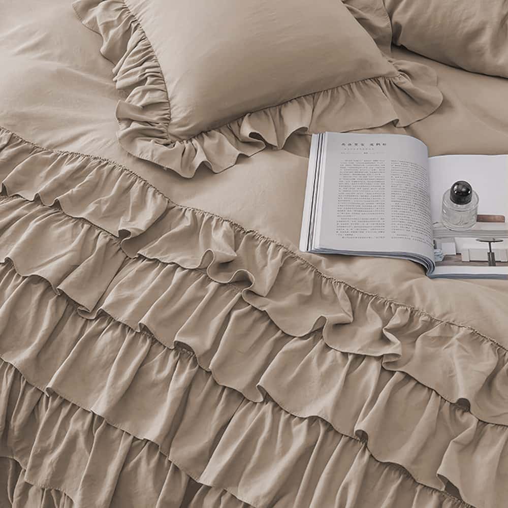 Luxury Ruffle Duvet Set 8 Pieces - Beige