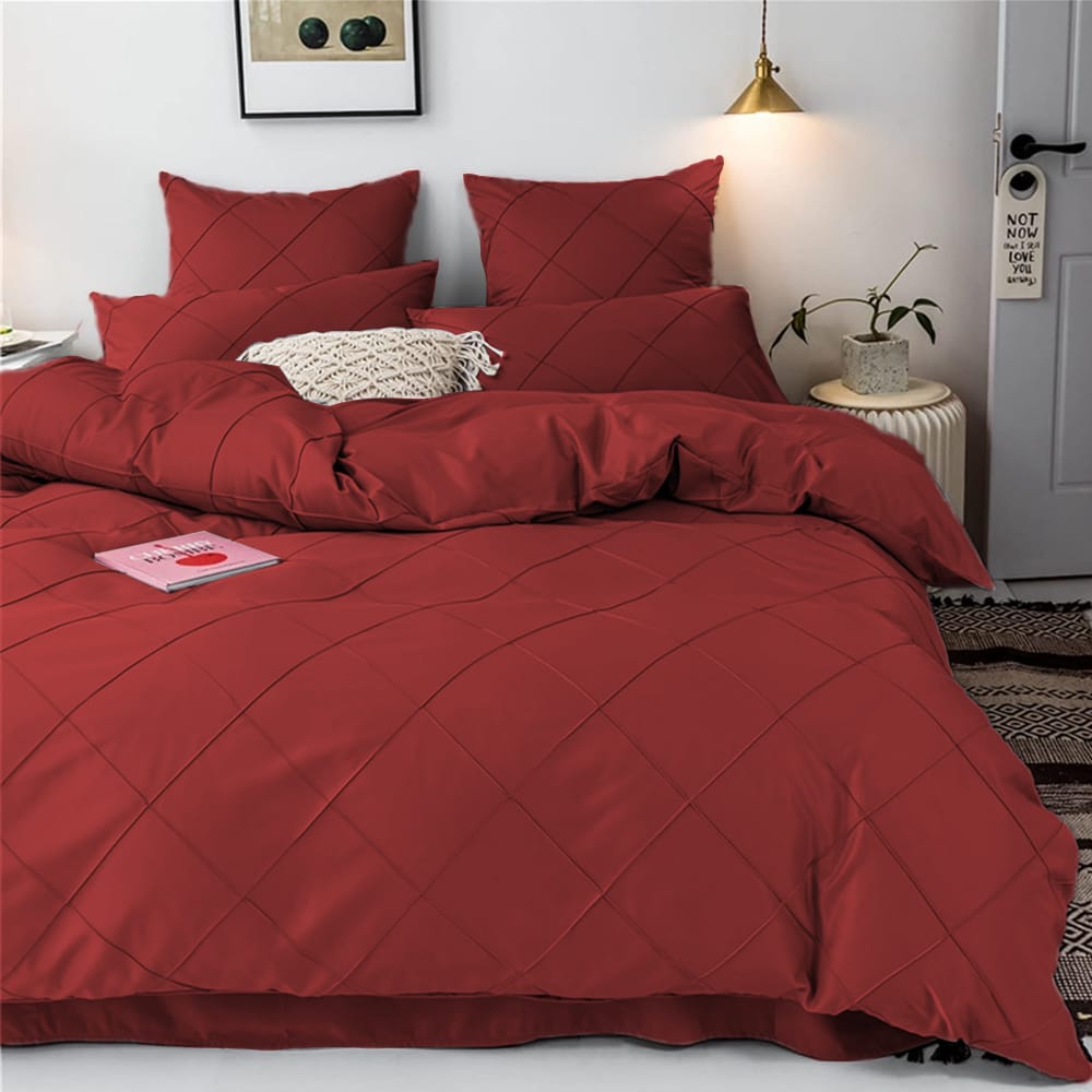 Cross Pleated Duvet Set - Maroon