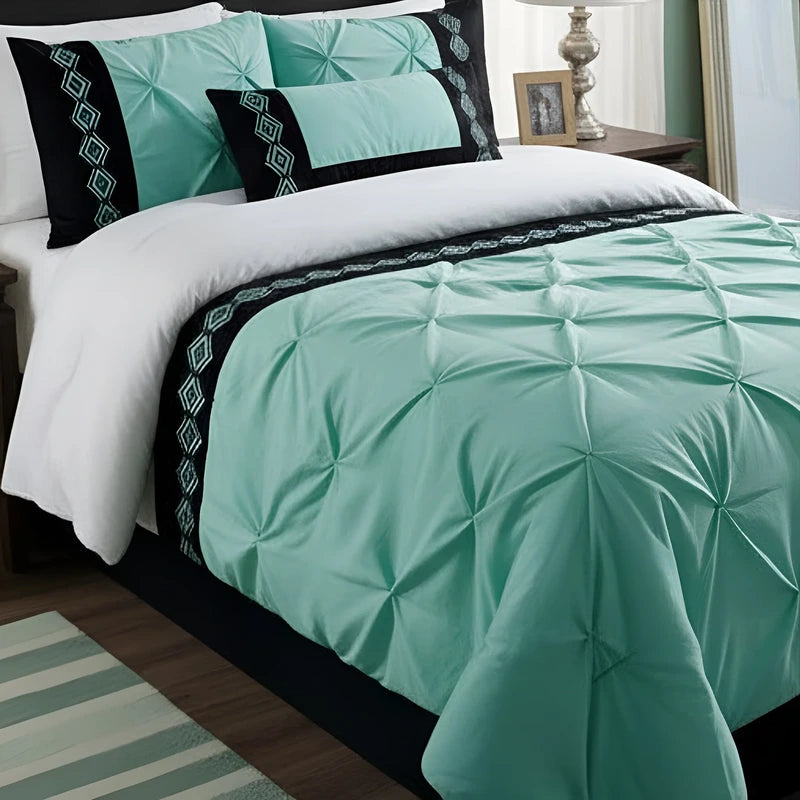 Embroidered Pintuck Duvet Set - Sea Green