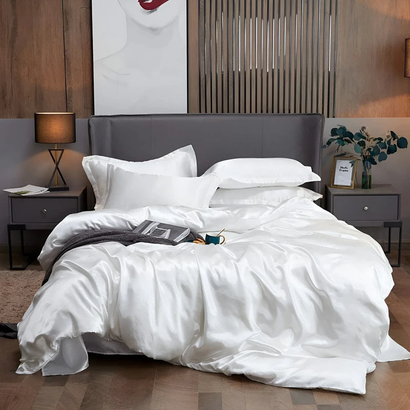 Luxurious Silk Duvet Set - White