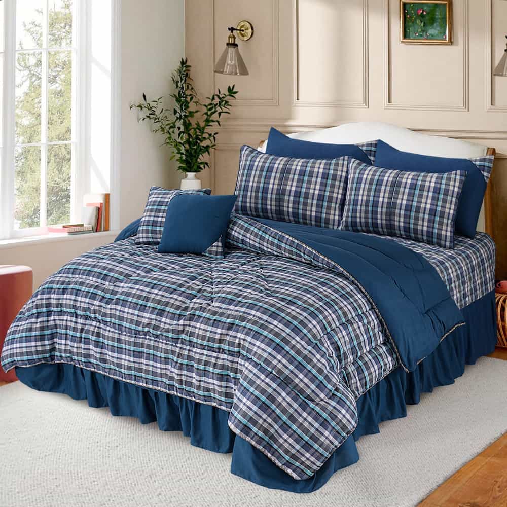 Royal Twist 10 Pieces Comforter Set - AH006