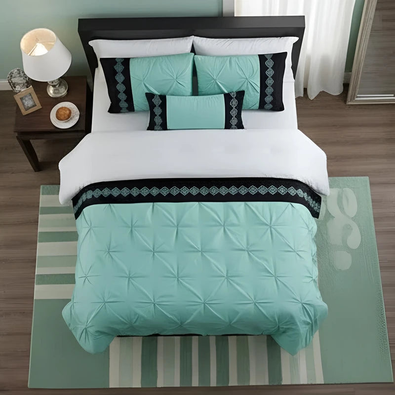 Embroidered Pintuck Duvet Set - Sea Green