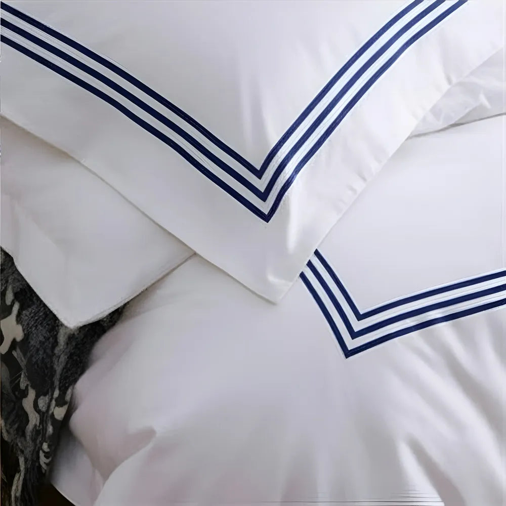 White Duvet Set With Blue Triple Baratta Stitch