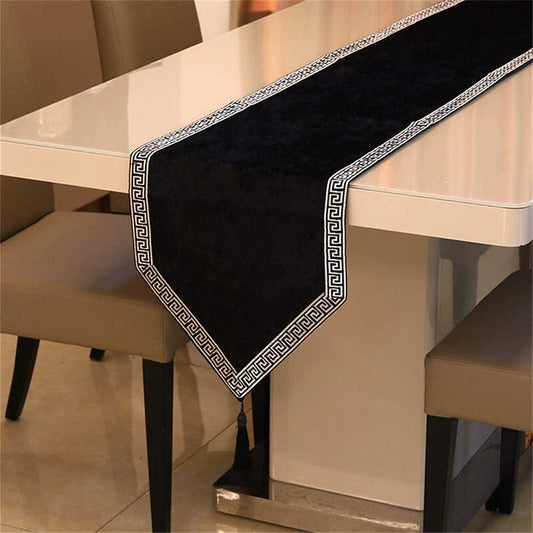 Velvet Table Runner Black