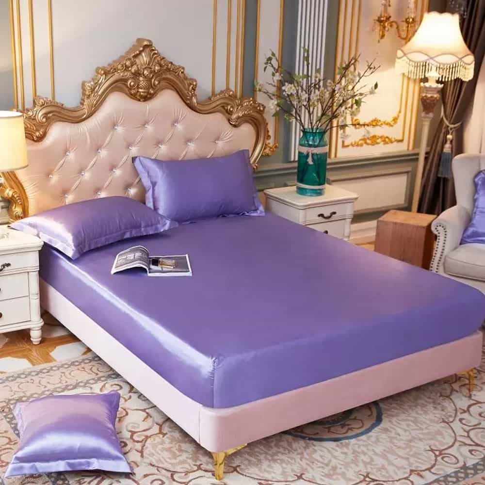 Silk Fitted Sheet with Pillow covers - Light Purple